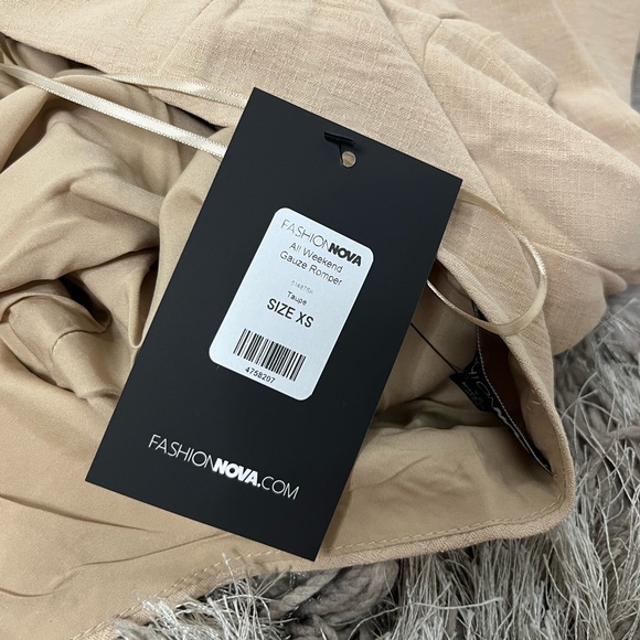 FASHIONNOVA taupe one shoulder romper - Picture 4 of 5